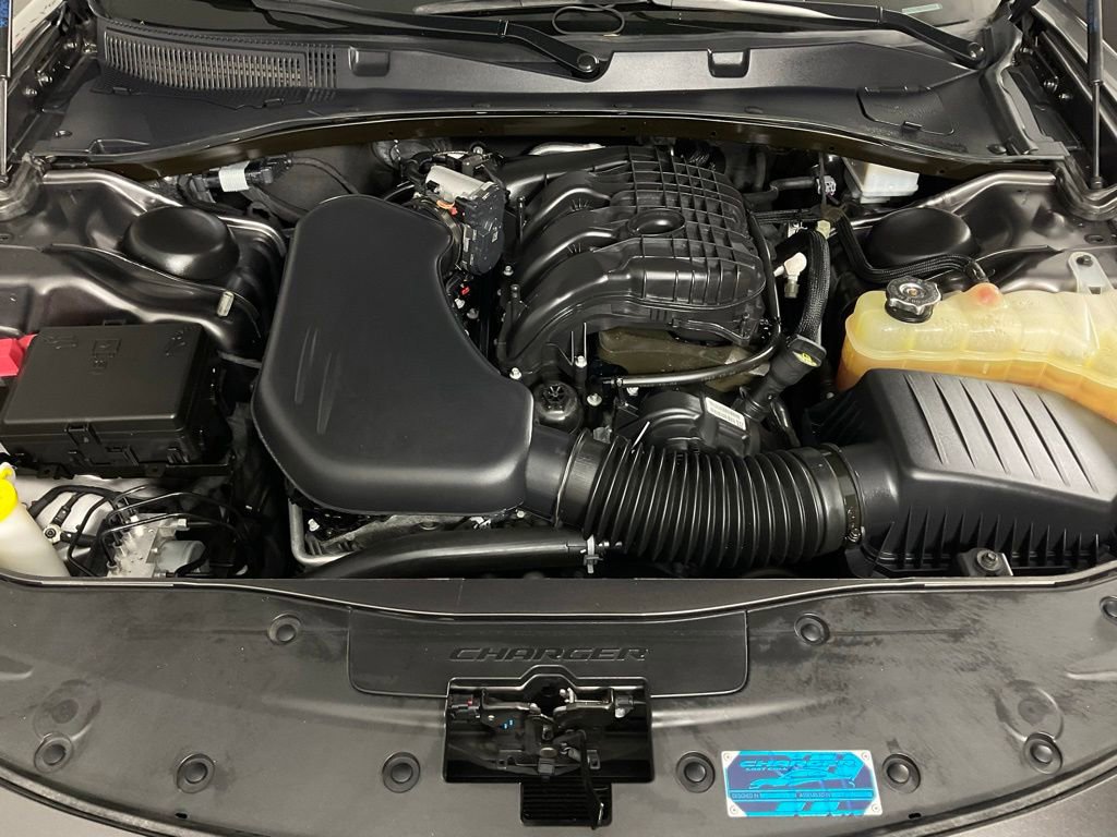 Used 2023 Dodge Charger SXT RWD image 9