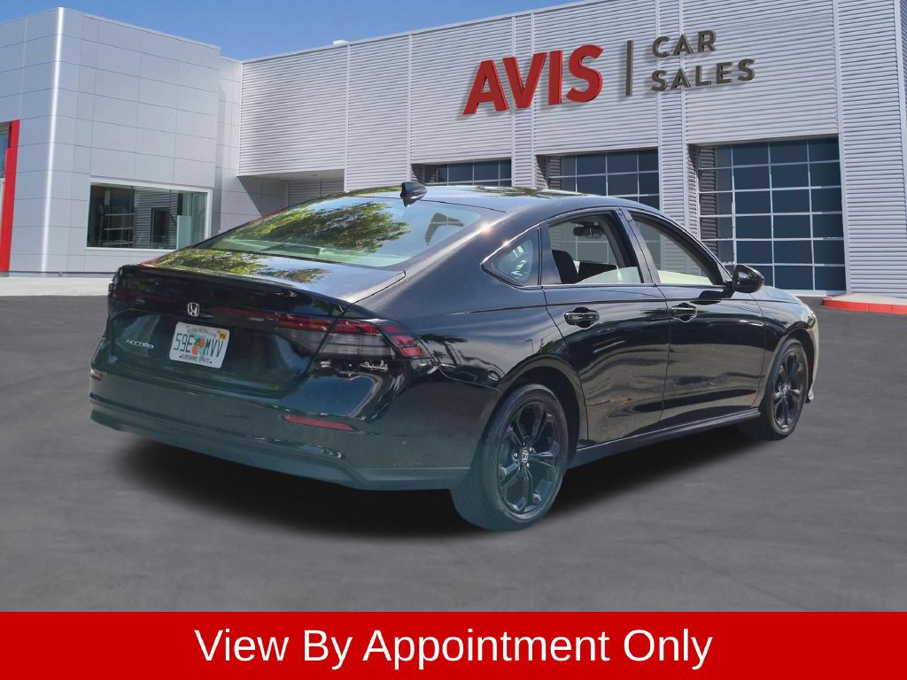 Used 2025 Honda Accord SE image 6