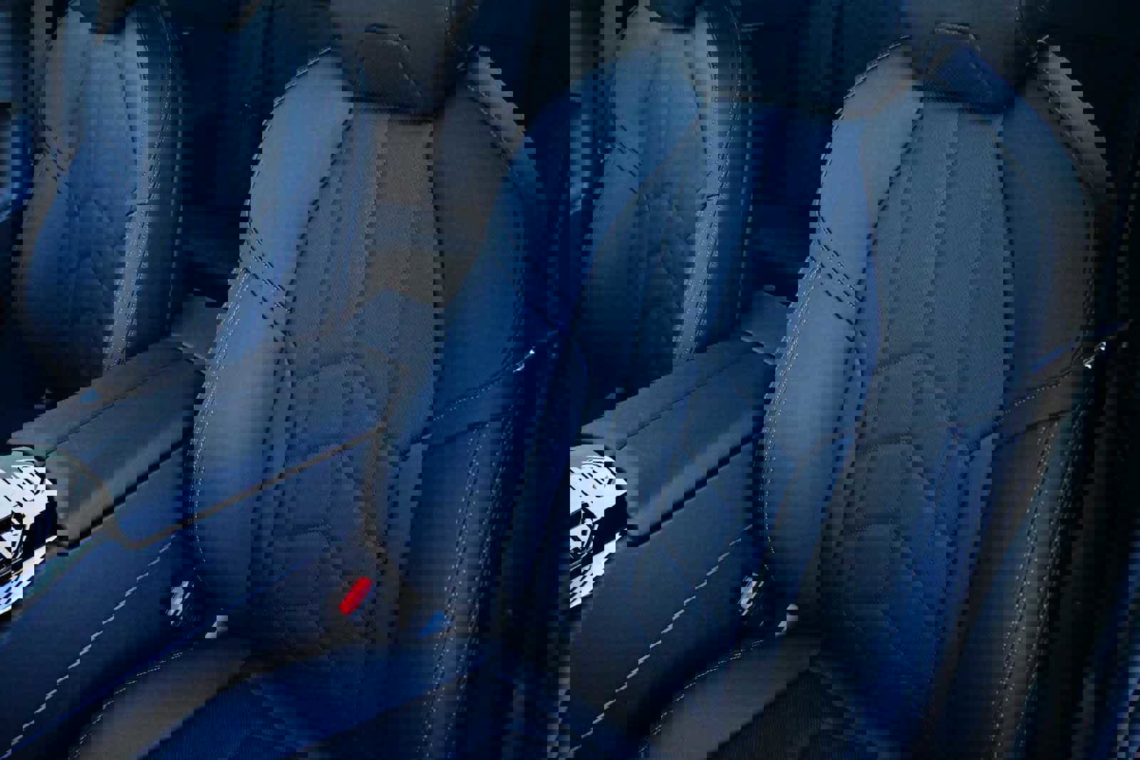 New 2026 BMW i5 eDrive40 image 8