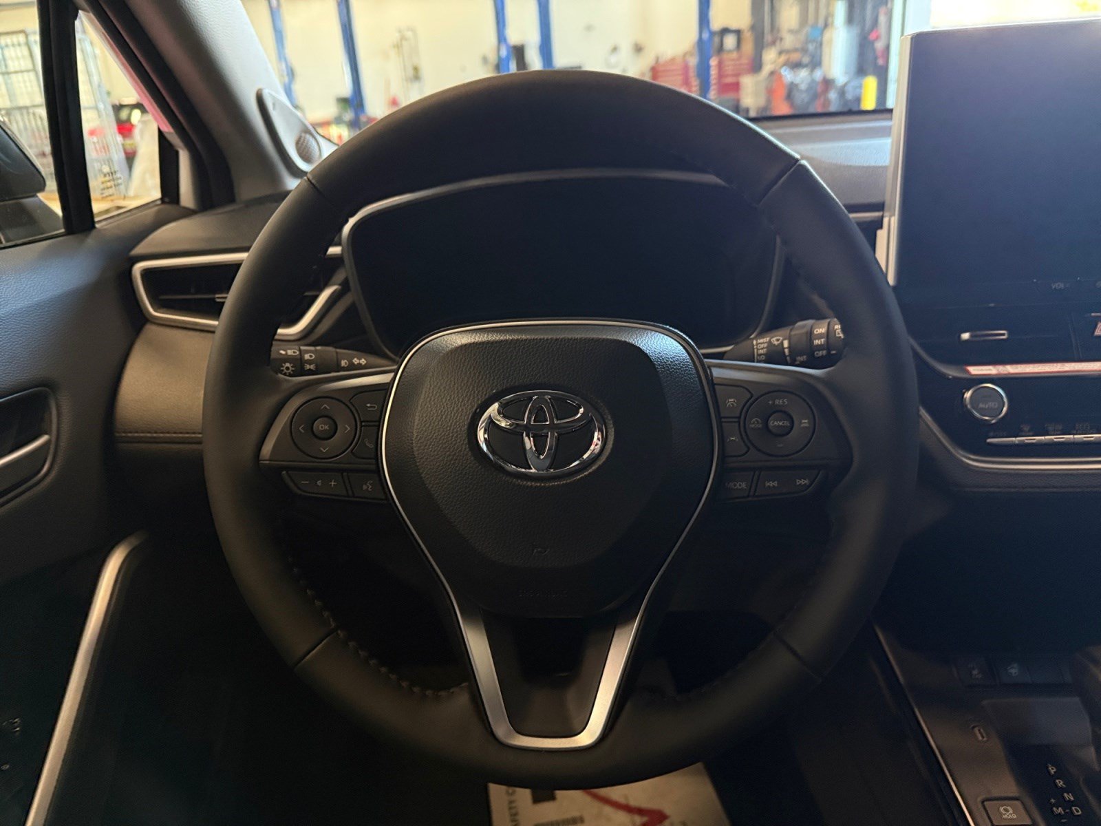 New 2026 Toyota Corolla Cross XLE w/ Convenience Package AWD/4WD image 11