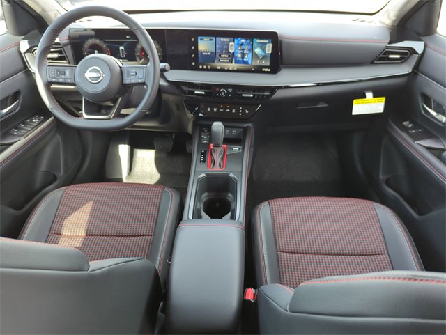 New 2026 Nissan Kicks SR w/ Cold Weather Package image 19