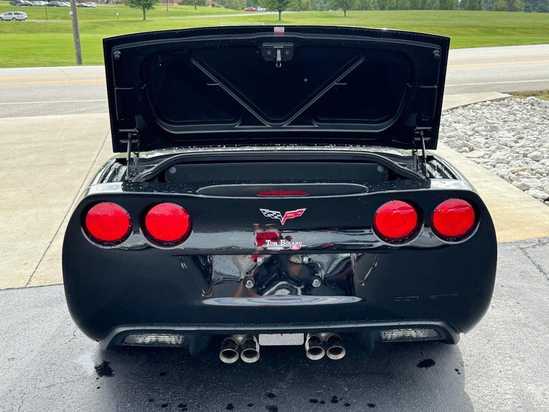 Used 2013 Chevrolet Corvette Convertible w/ 3LT Preferred Equipment Group RWD image 5