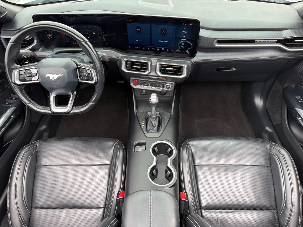Used 2025 Ford Mustang Premium RWD image 23