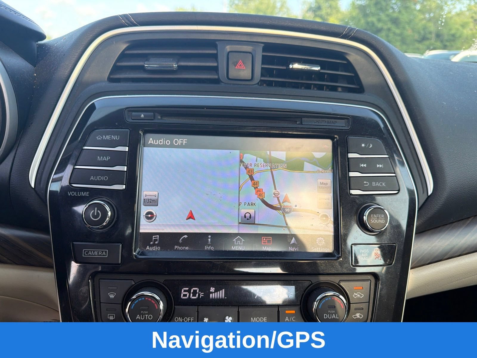 Used 2016 Nissan Maxima Platinum FWD image 15