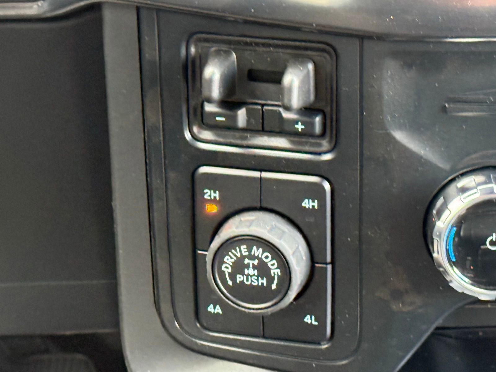 New 2026 Ford F150 Tremor w/ Equipment Group 402A High image 30