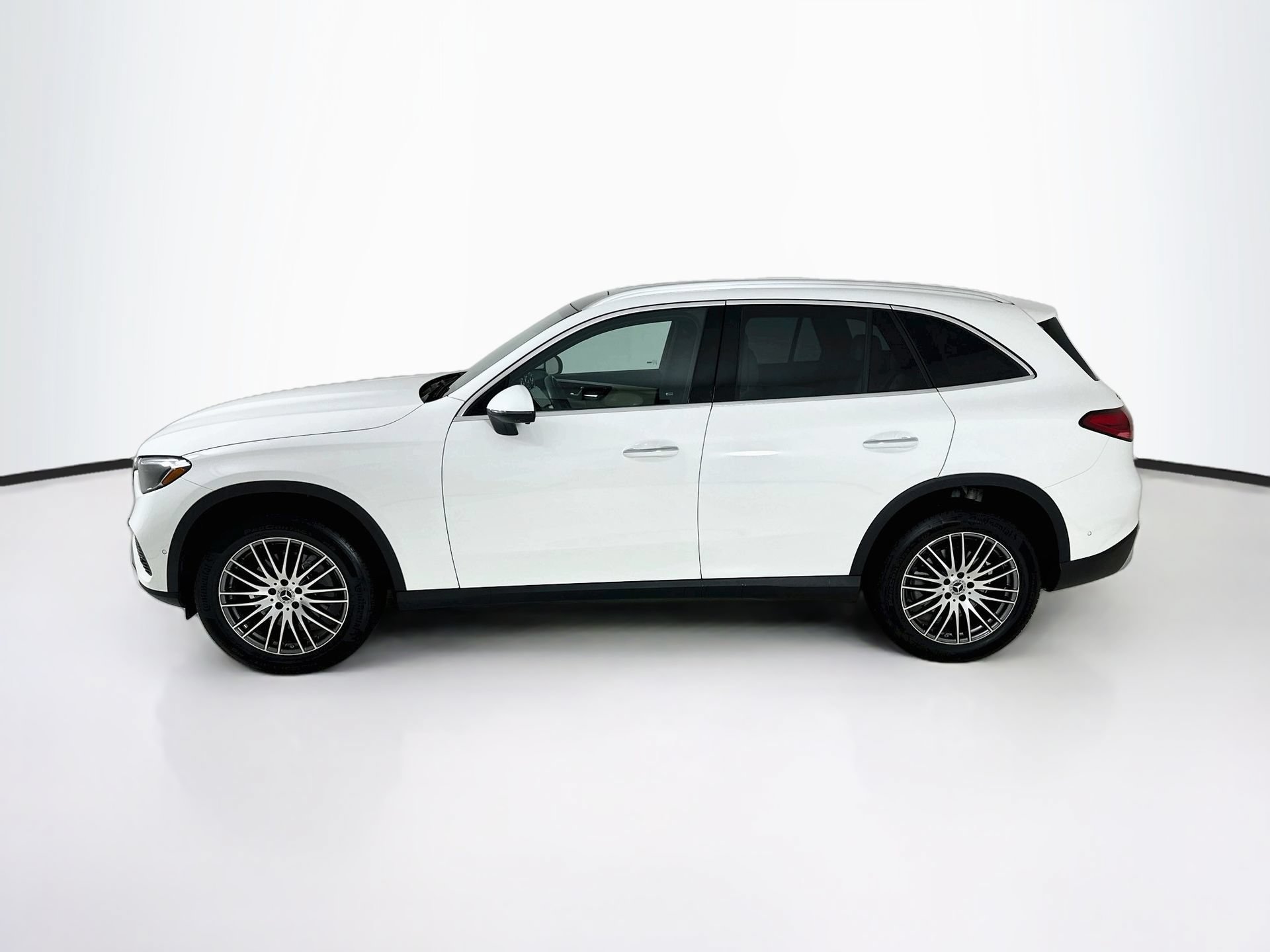 Certified 2026 Mercedes-Benz GLC 300 image 5