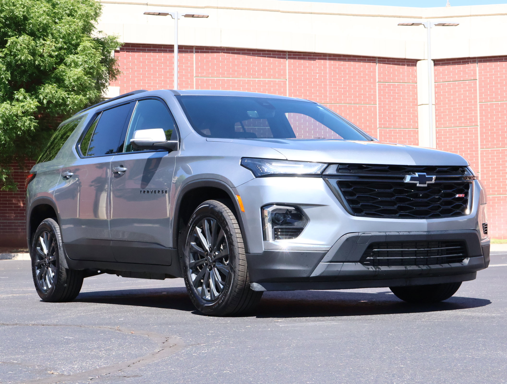 Used 2023 Chevrolet Traverse RS w/ LPO, Floor Liner Package