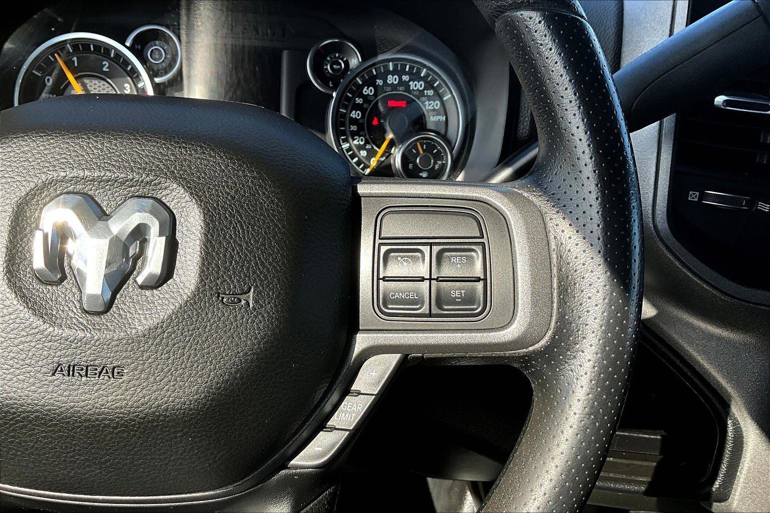 Used 2020 RAM 5500 Tradesman w/ Max Tow Package image 10