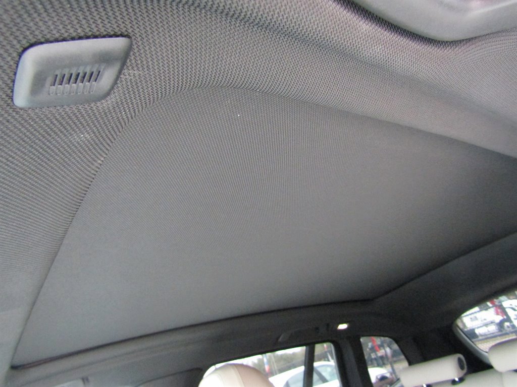 Used 2018 BMW X3 xDrive30i w/ Premium Package image 12