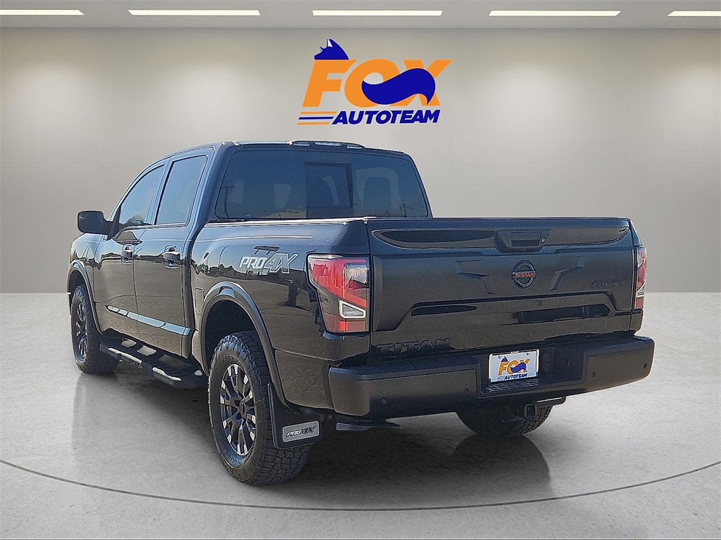Used 2021 Nissan Titan PRO-4X w/ Pro-4x Convenience Package image 3