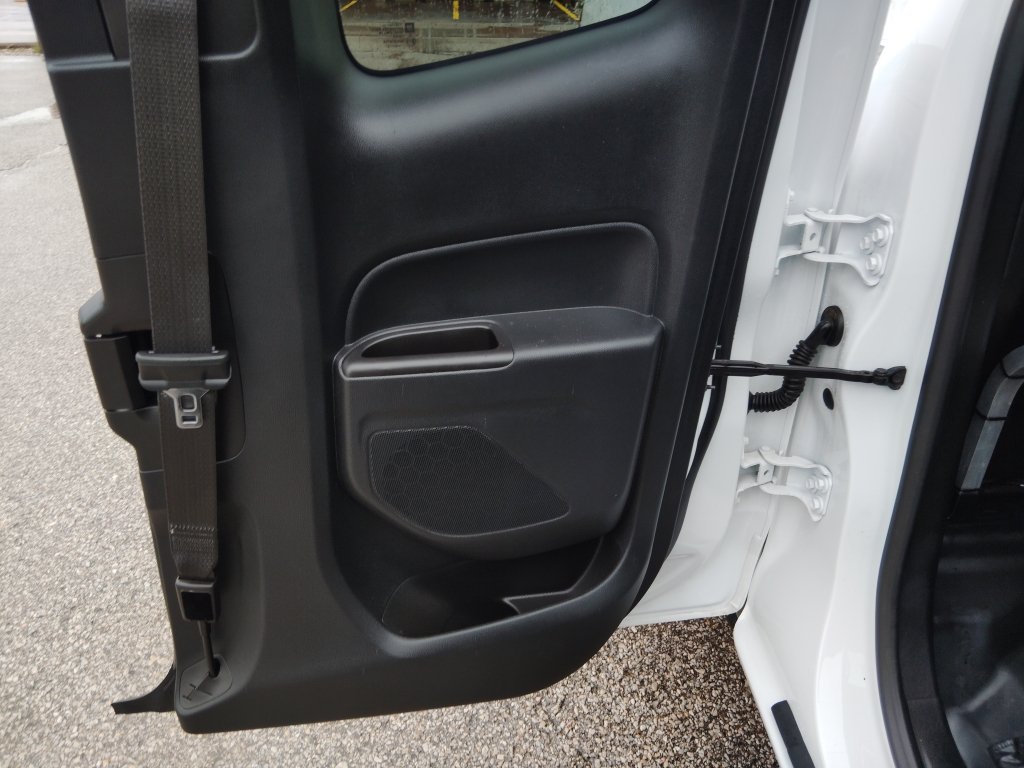 Used 2022 Chevrolet Colorado LT w/ Fleet Safety Package RWD image 27