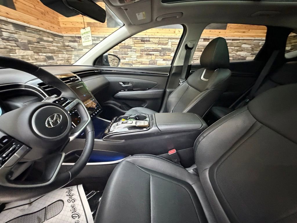 Used 2023 Hyundai Tucson Limited AWD/4WD image 11