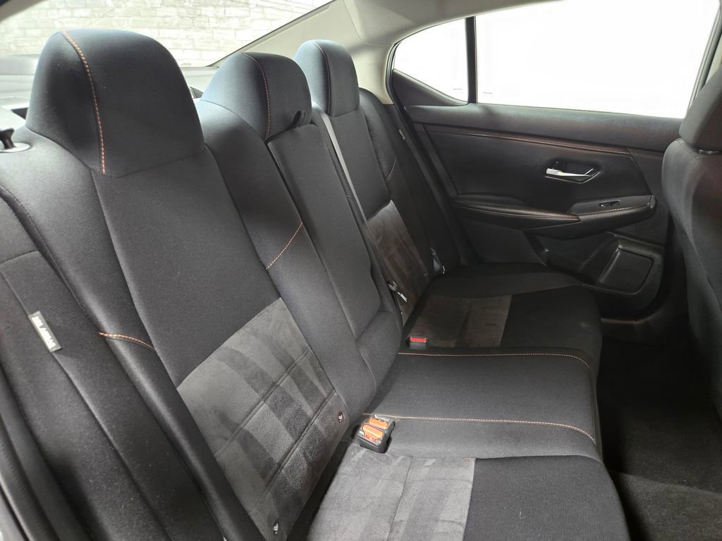 Used 2021 Nissan Sentra SR FWD image 47