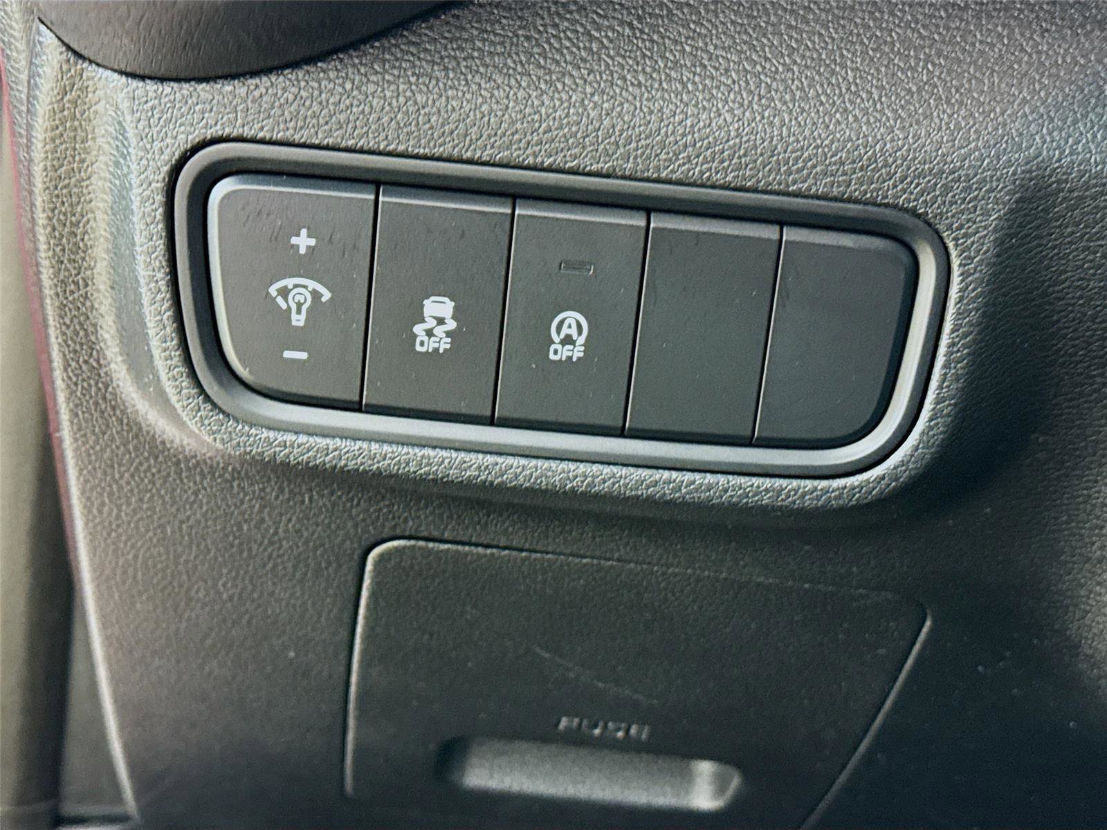 Used 2024 Kia Soul LX w/ LX Technology Package image 10