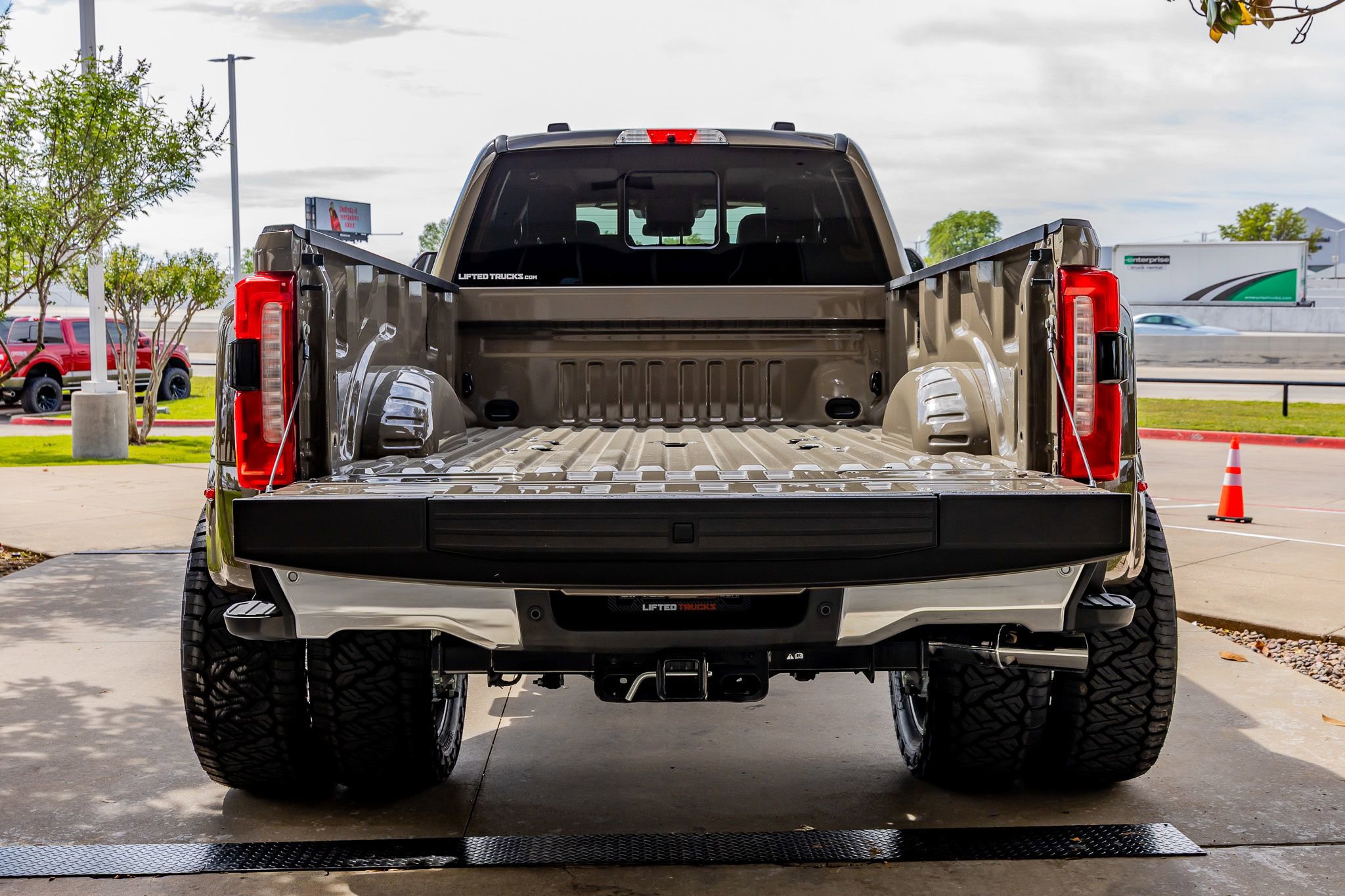 Used 2026 Ford F450 King Ranch w/ Chrome Package image 9