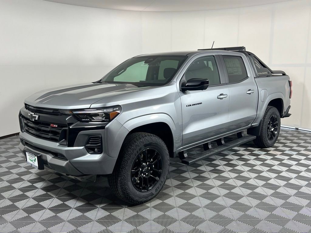 New 2025 Chevrolet Colorado Z71 w/ Midnight Edition image 3