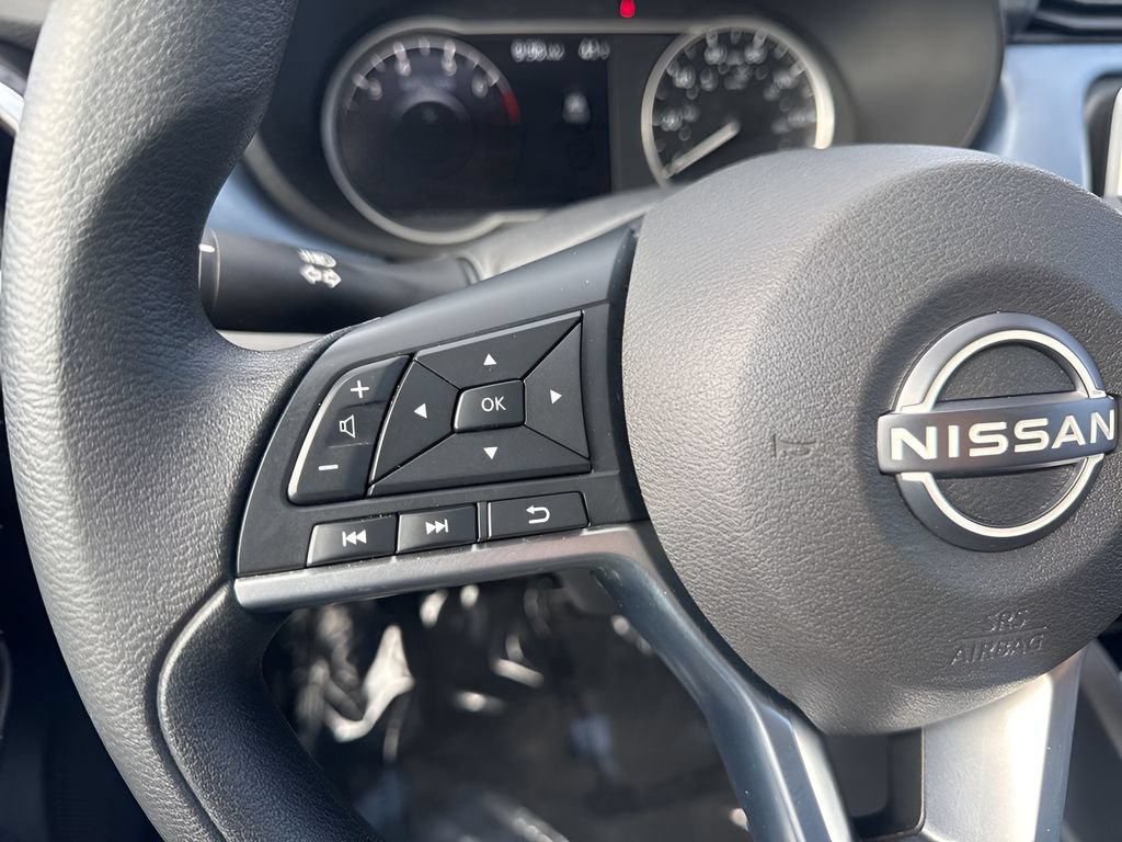 Used 2025 Nissan Versa SV FWD image 13