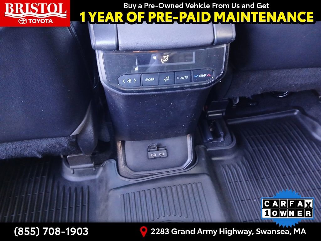 Used 2023 Toyota Highlander XSE image 18