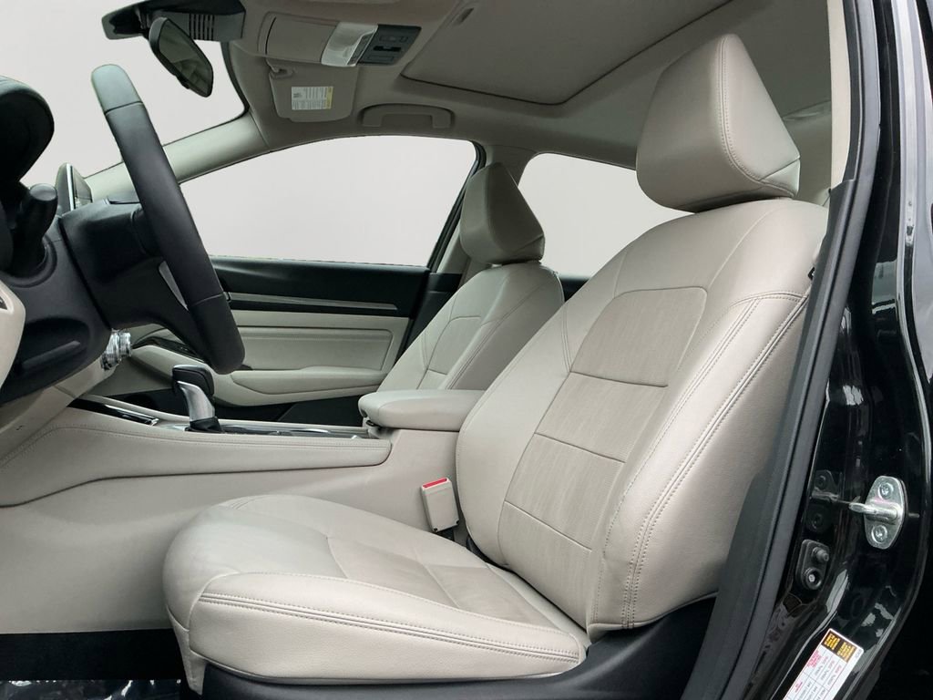 Used 2021 Nissan Altima 2.5 SL FWD image 24