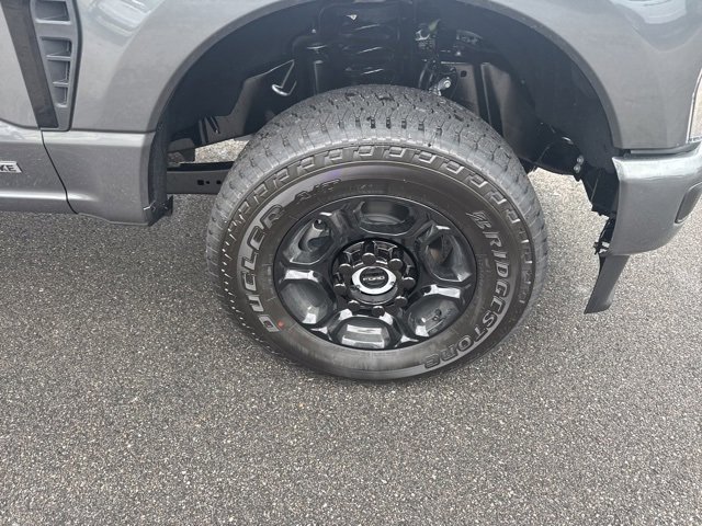 New 2026 Ford F350 XL image 15