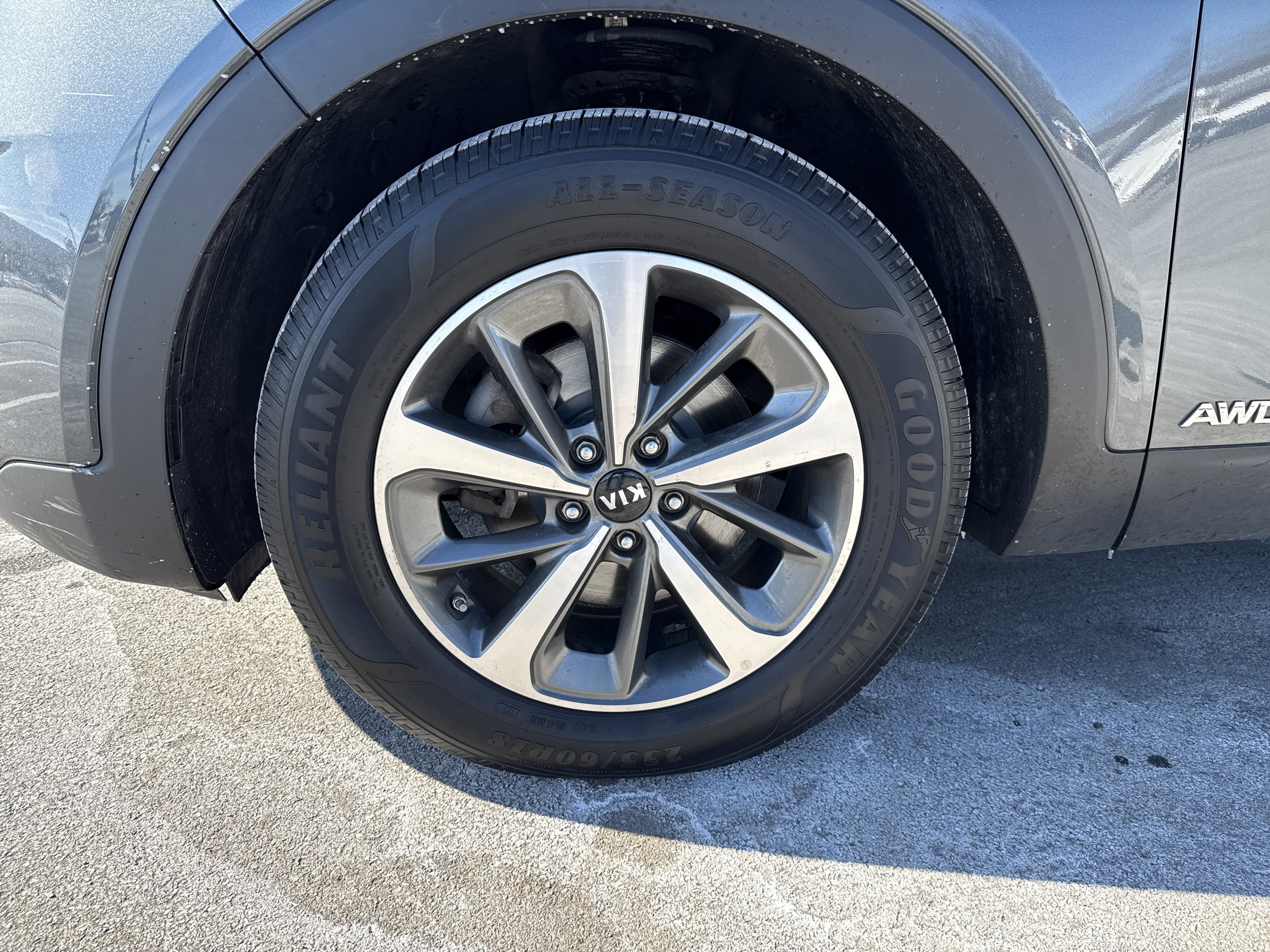 Used 2020 Kia Sorento AWD V6 image 11