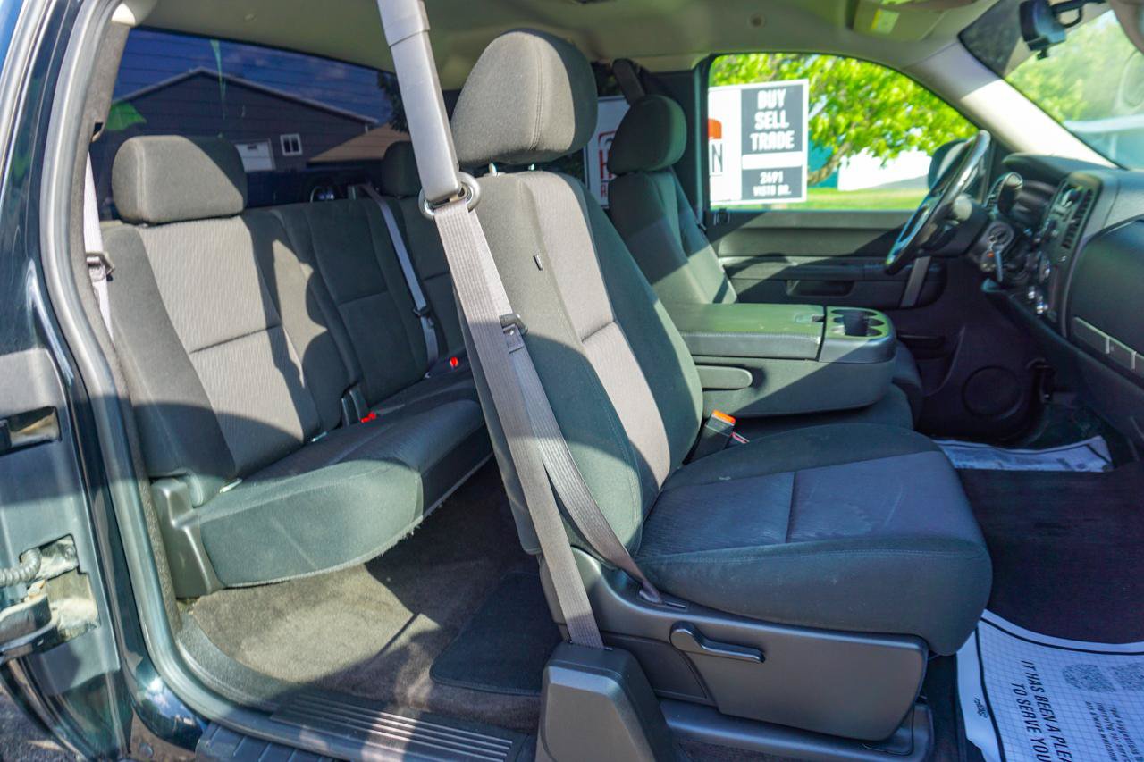 Used 2013 Chevrolet Silverado 1500 LT w/ All-Star Edition AWD/4WD image 20