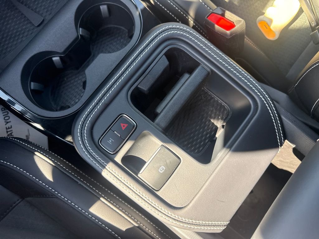 Used 2025 Ford Mustang Mach-E GT image 35