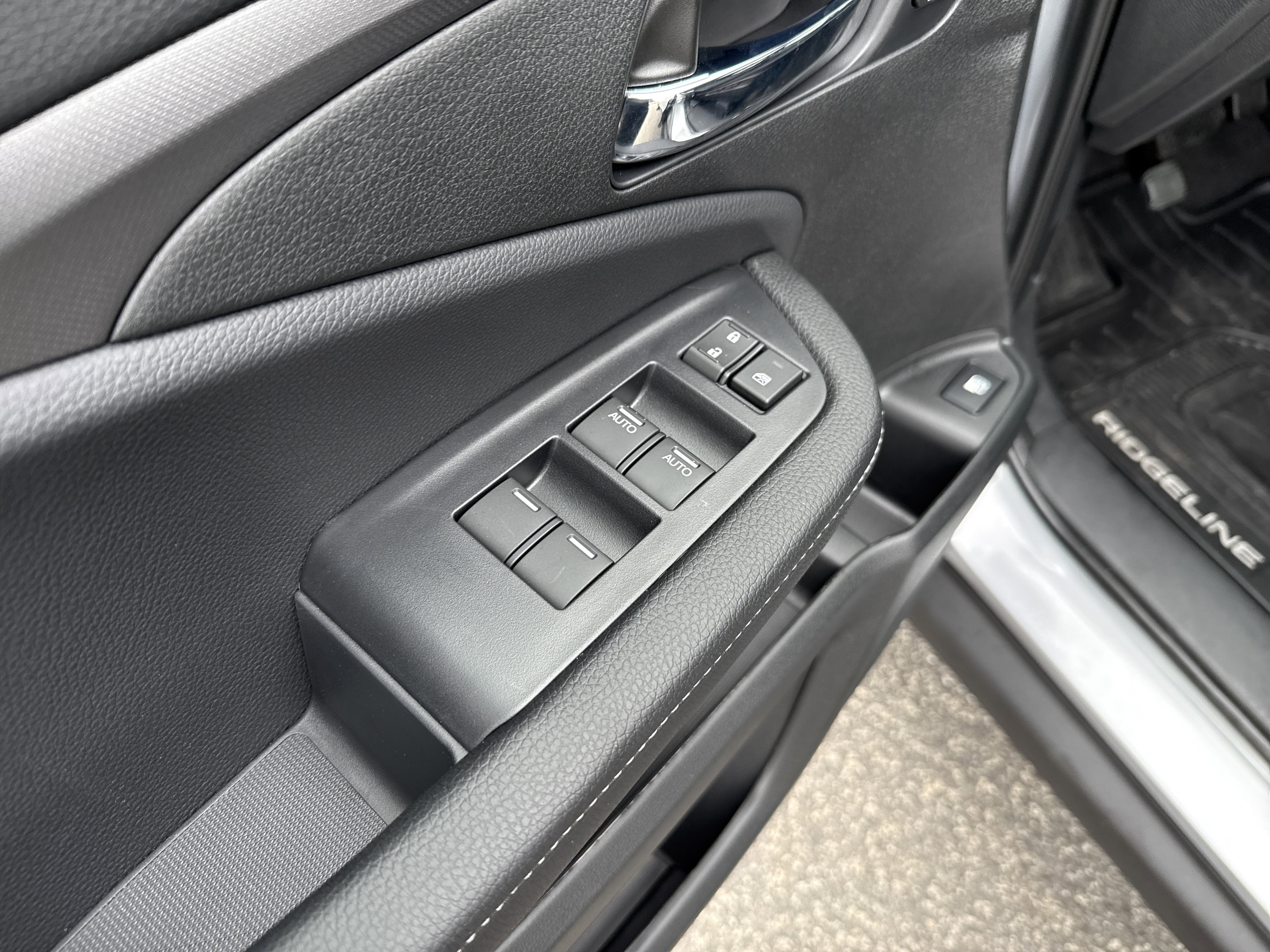 New 2026 Honda Ridgeline RTL image 13