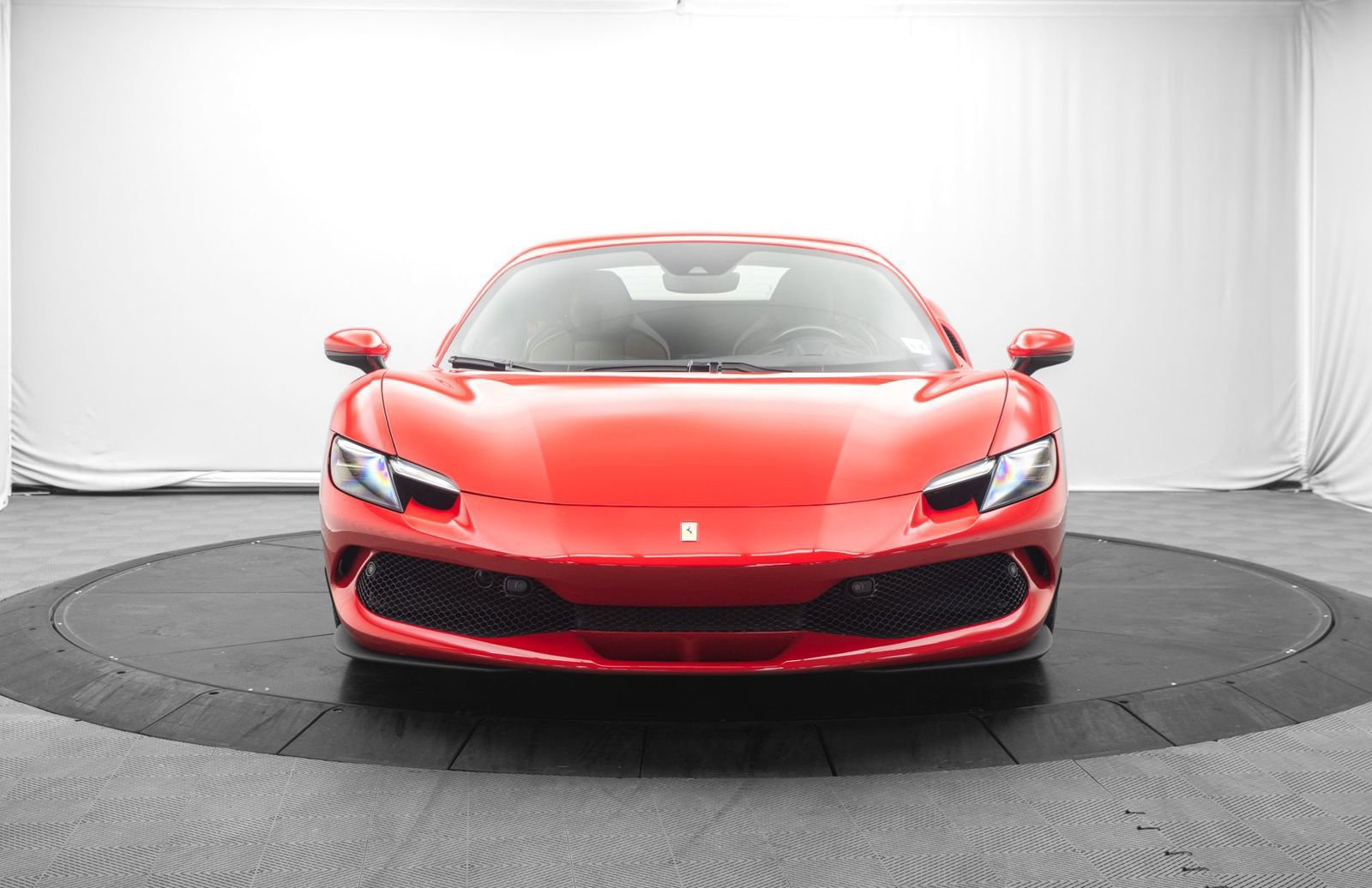 Used 2025 Ferrari 296 GTS RWD image 16