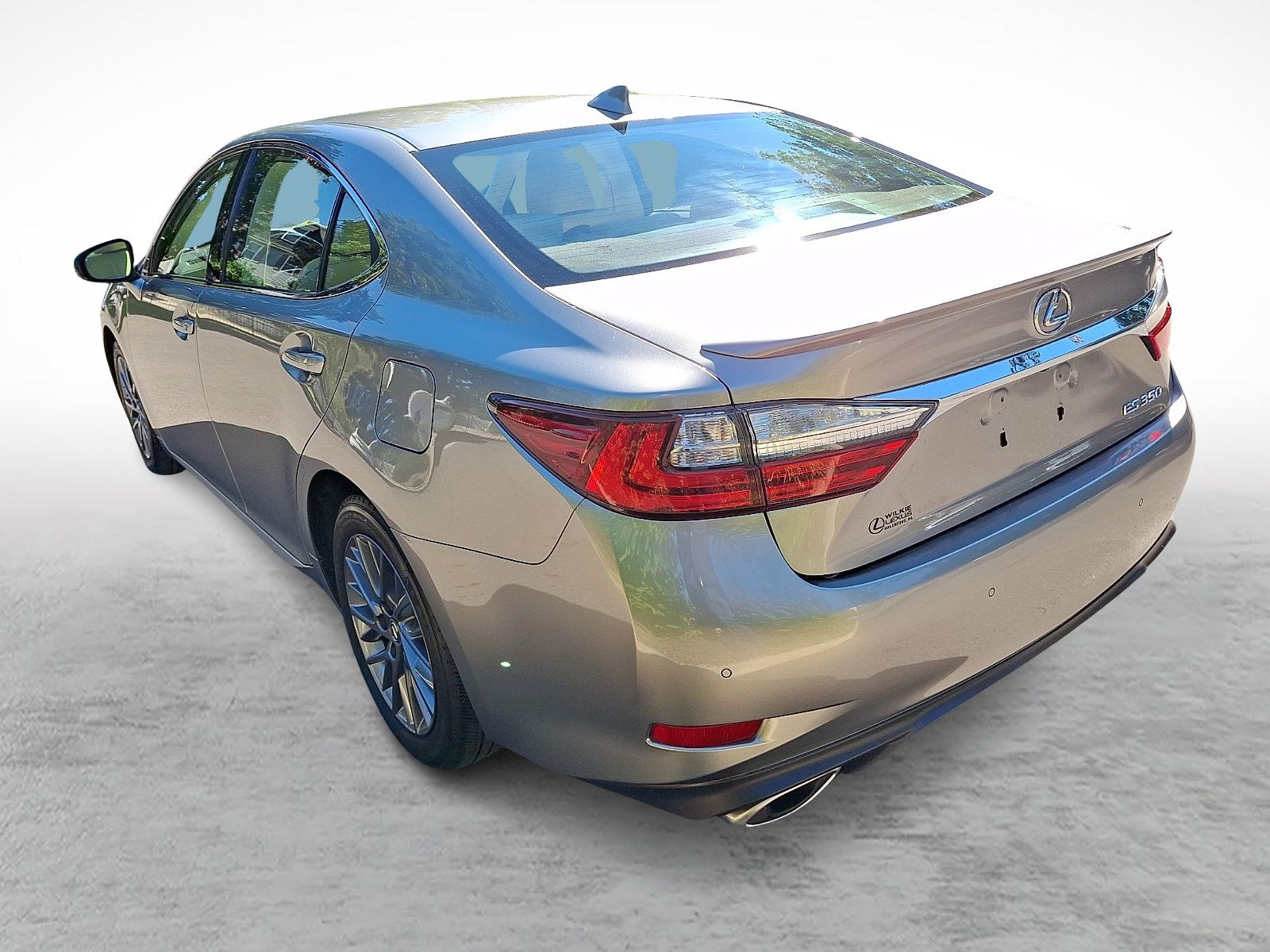 Used 2018 Lexus ES 350 w/ Navigation System Package FWD image 4