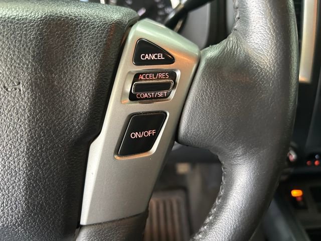 Used 2018 Nissan Titan SL w/ Midnight Edition image 21