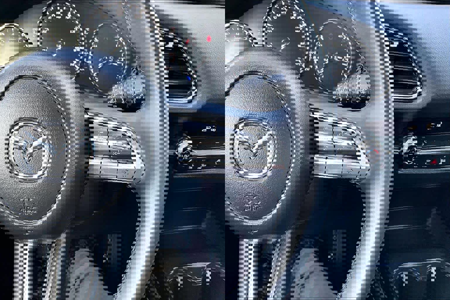 Used 2022 MAZDA CX-30 AWD 2.5 S w/ Preferred Package image 24