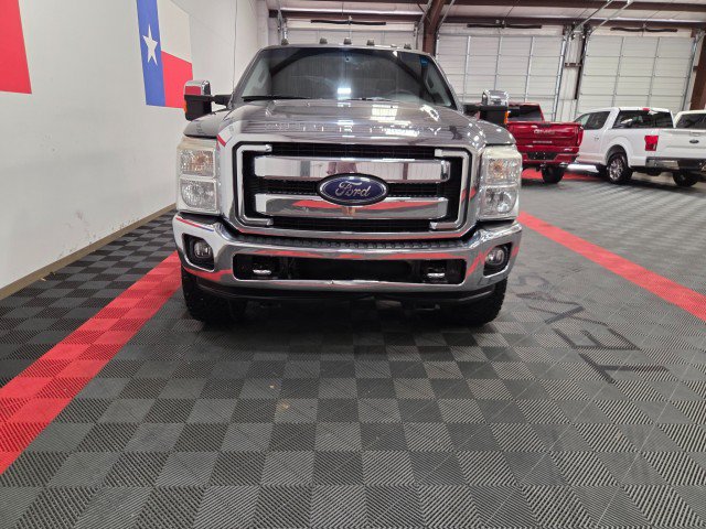 Used 2015 Ford F250 XLT w/ XLT Premium Package AWD/4WD image 4