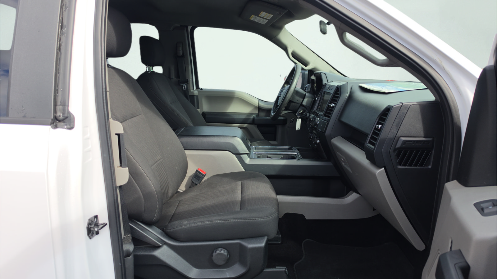 Used 2018 Ford F150 XL w/ Equipment Group 101A Mid AWD/4WD image 22