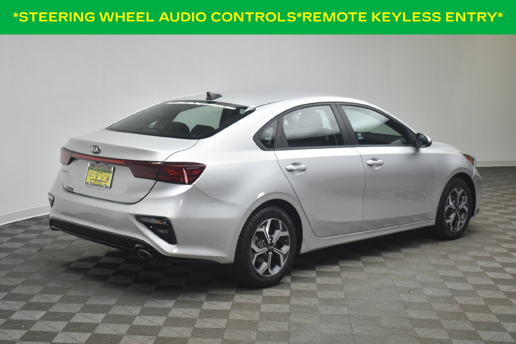 Used 2019 Kia Forte LXS FWD image 5