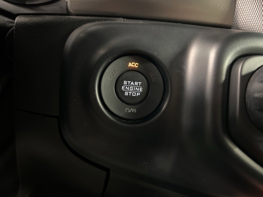 Used 2019 Jeep Wrangler Unlimited Rubicon w/ Dual Top Group image 19