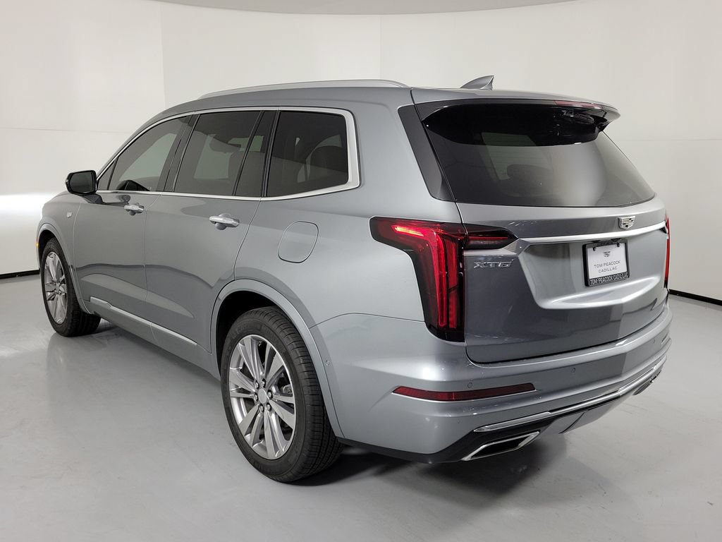 Certified 2023 Cadillac XT6 Premium Luxury w/ Platinum Package FWD image 4
