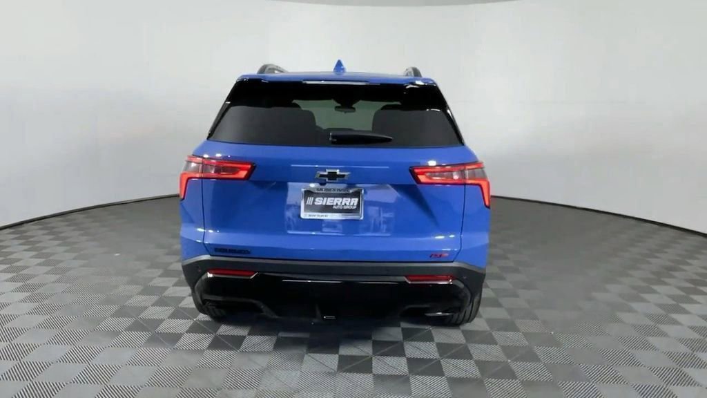 New 2025 Chevrolet Equinox RS image 5