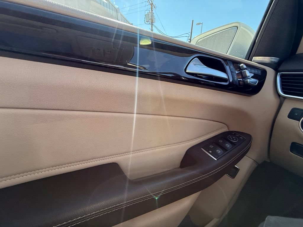 Used 2017 Mercedes-Benz GLE 350 image 22