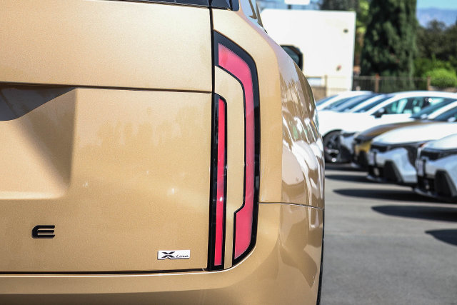 New 2027 Kia Telluride X-Line SX Prestige AWD/4WD image 17