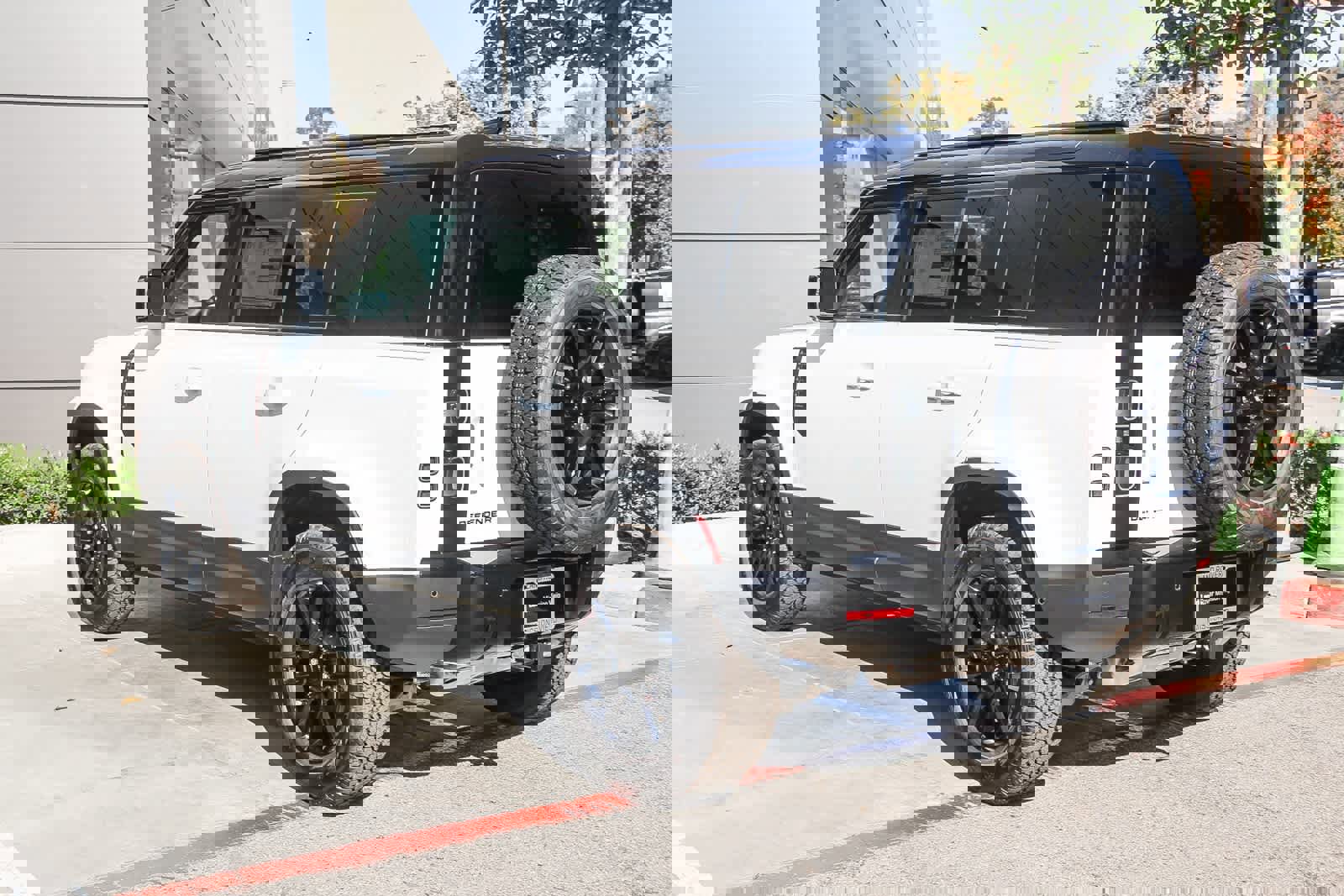 New 2026 Land Rover Defender 110 S image 4