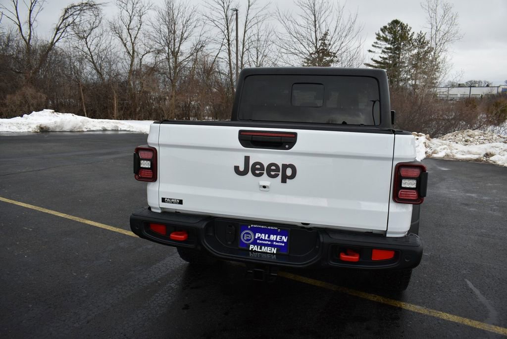 Used 2024 Jeep Gladiator Rubicon w/ Technology Group image 7