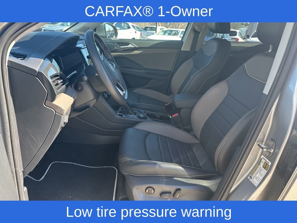 Used 2023 Volkswagen Taos SEL image 12