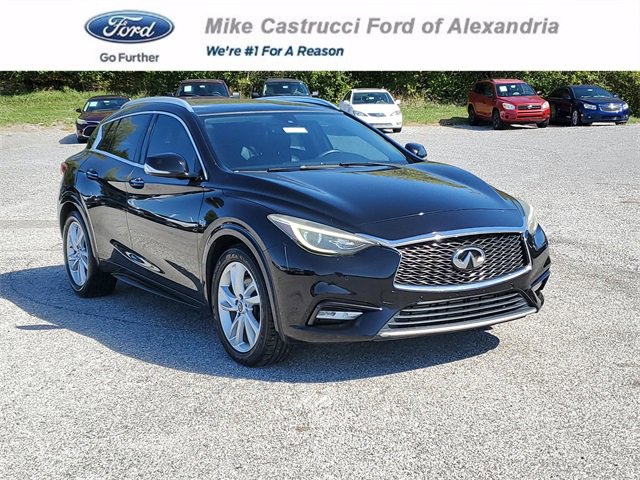 Used 2018 INFINITI QX30 Premium w/ Navigation Package