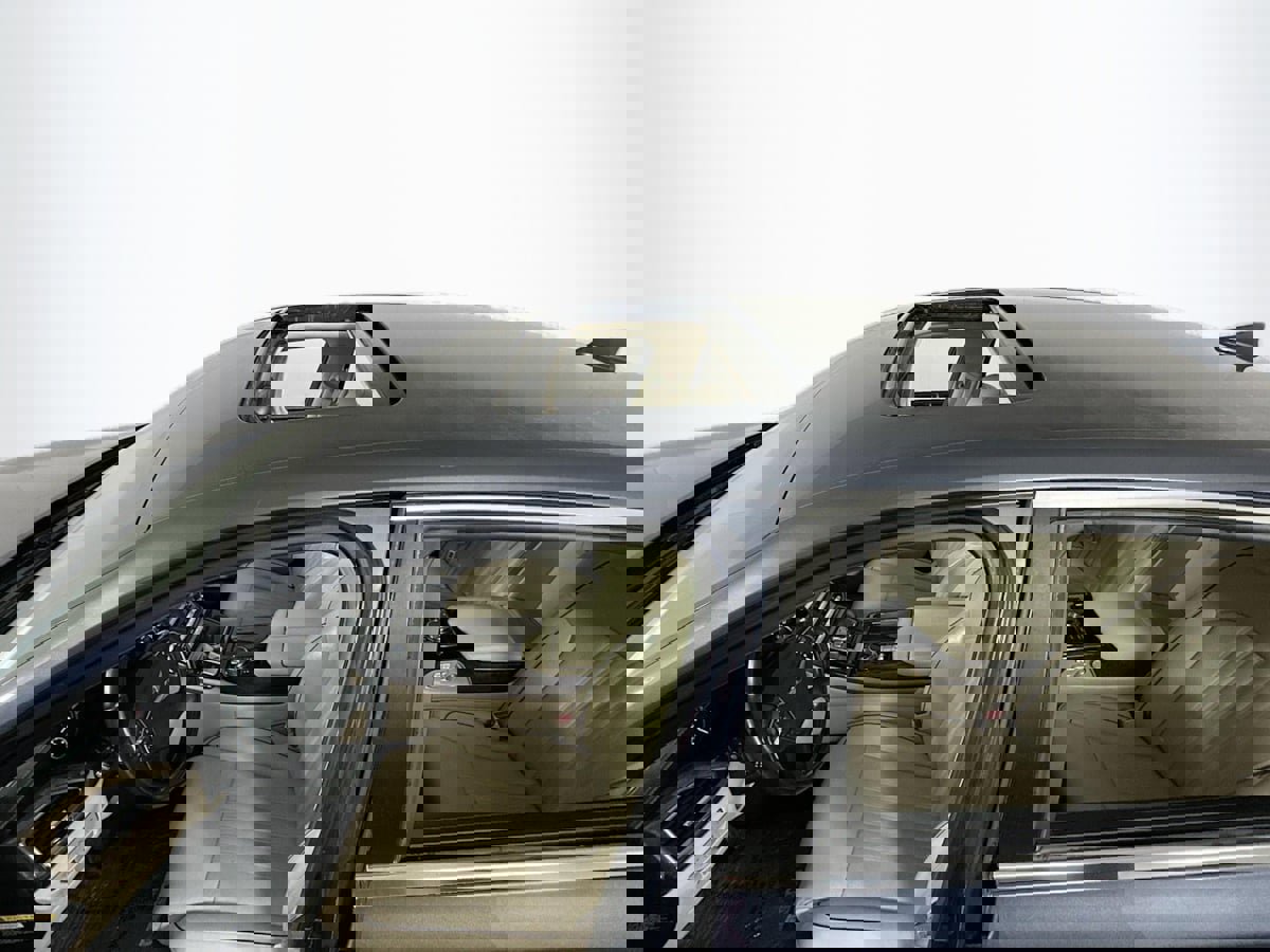 Used 2017 Genesis G90 5.0 Ultimate image 28