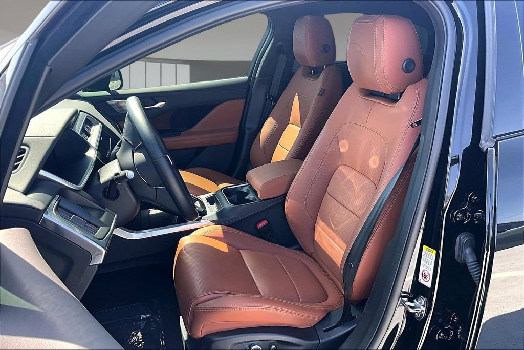 Certified 2024 Jaguar I-PACE R-Dynamic HSE AWD/4WD image 19