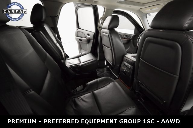 Used 2013 Cadillac Escalade Premium image 12