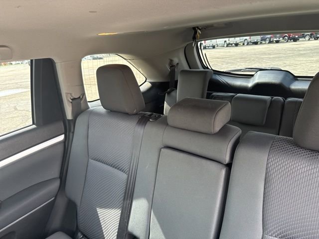 Used 2019 Toyota Highlander LE image 26