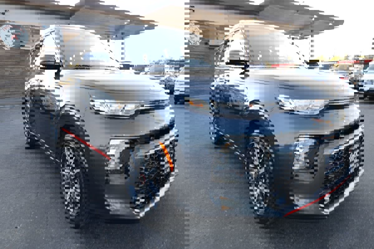 Used 2020 Kia Soul GT-Line image 35