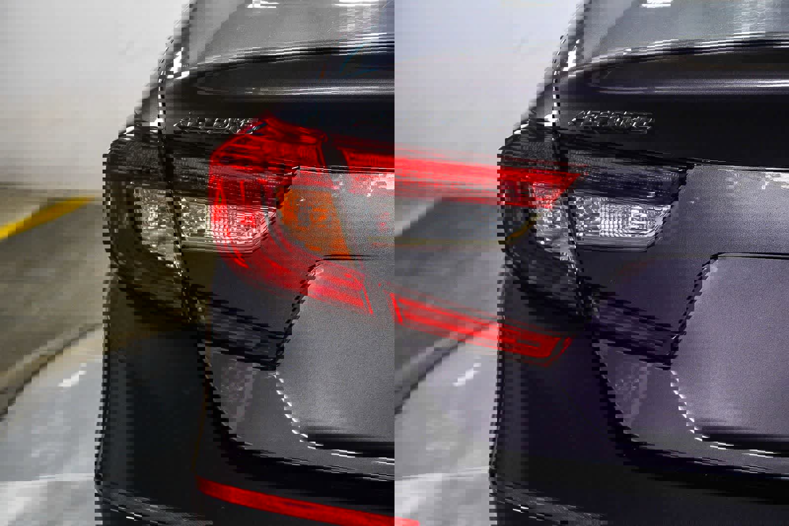 Used 2019 Honda Accord LX image 7